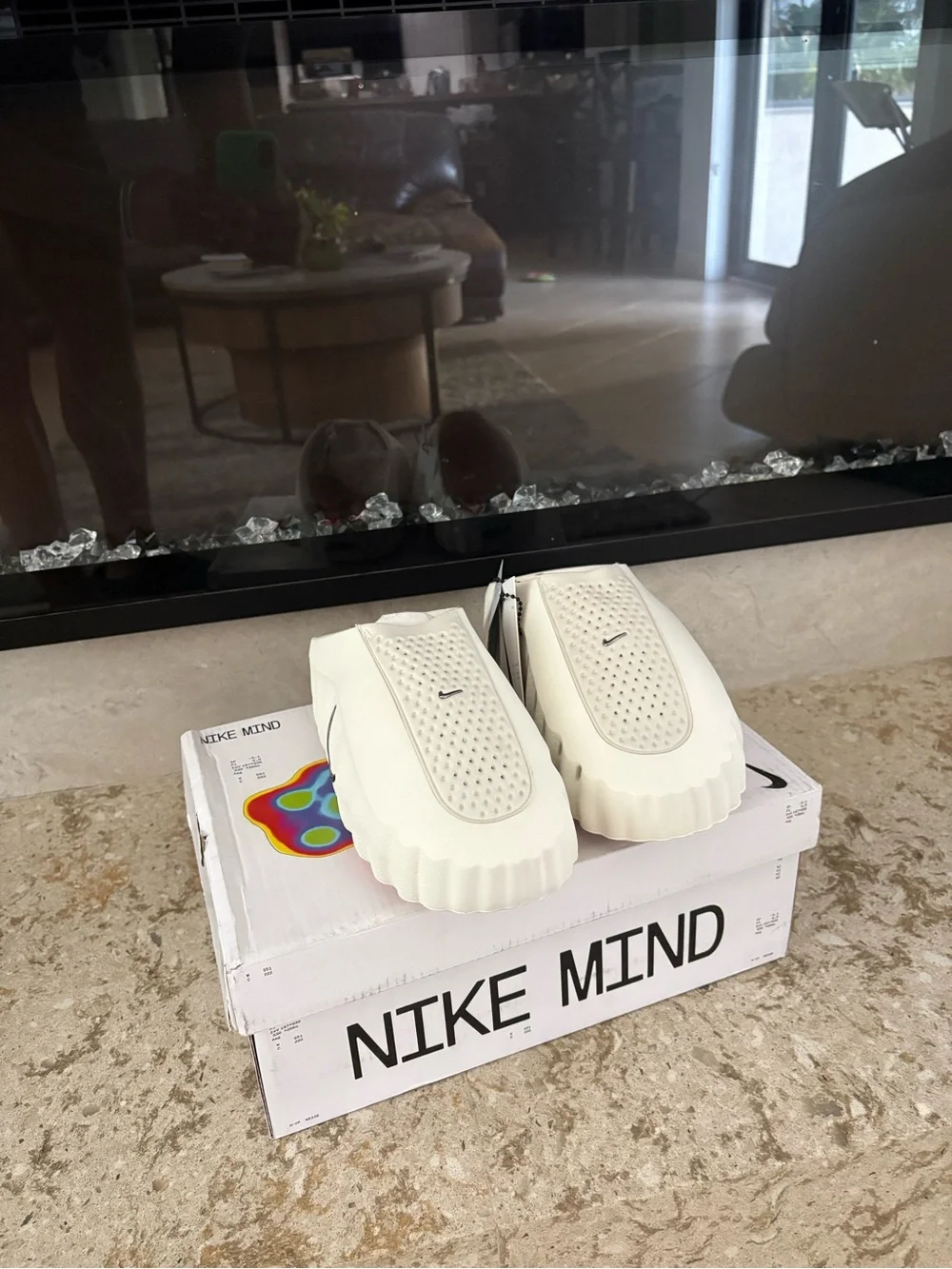 Nike mind 001